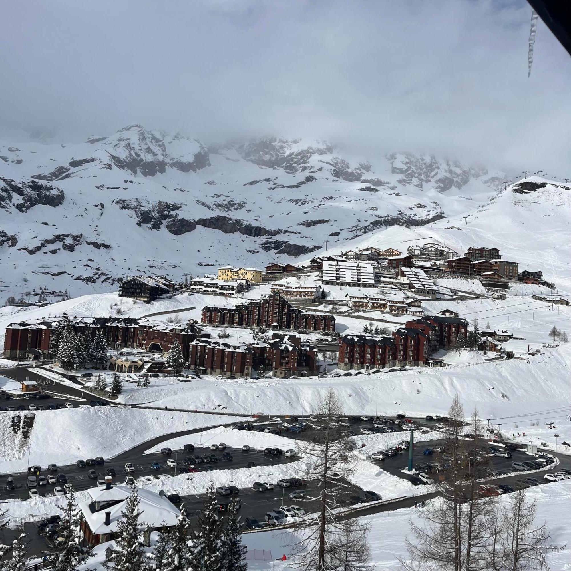 Appartamento Cervinia Fronte Funivie Breuil-Cervinia Bagian luar foto